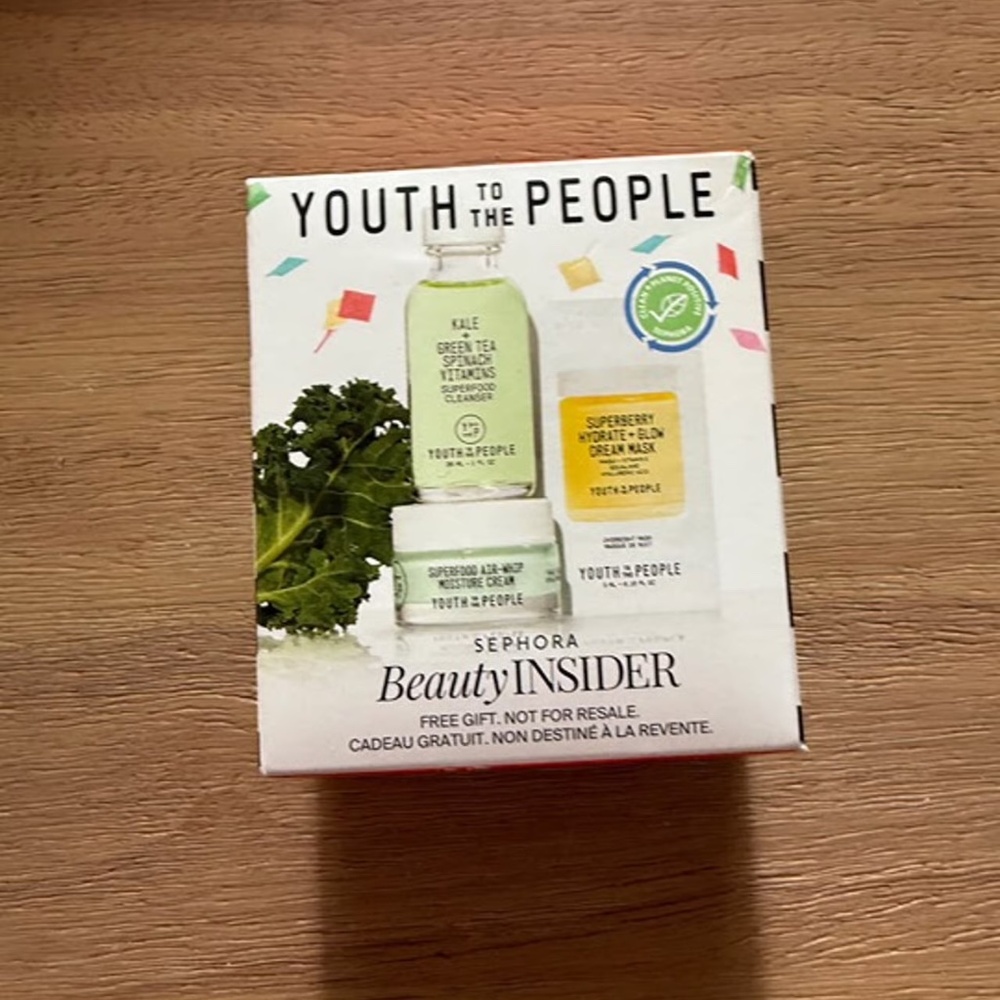 Youth to the People Cleanser Moisturiser Mask
